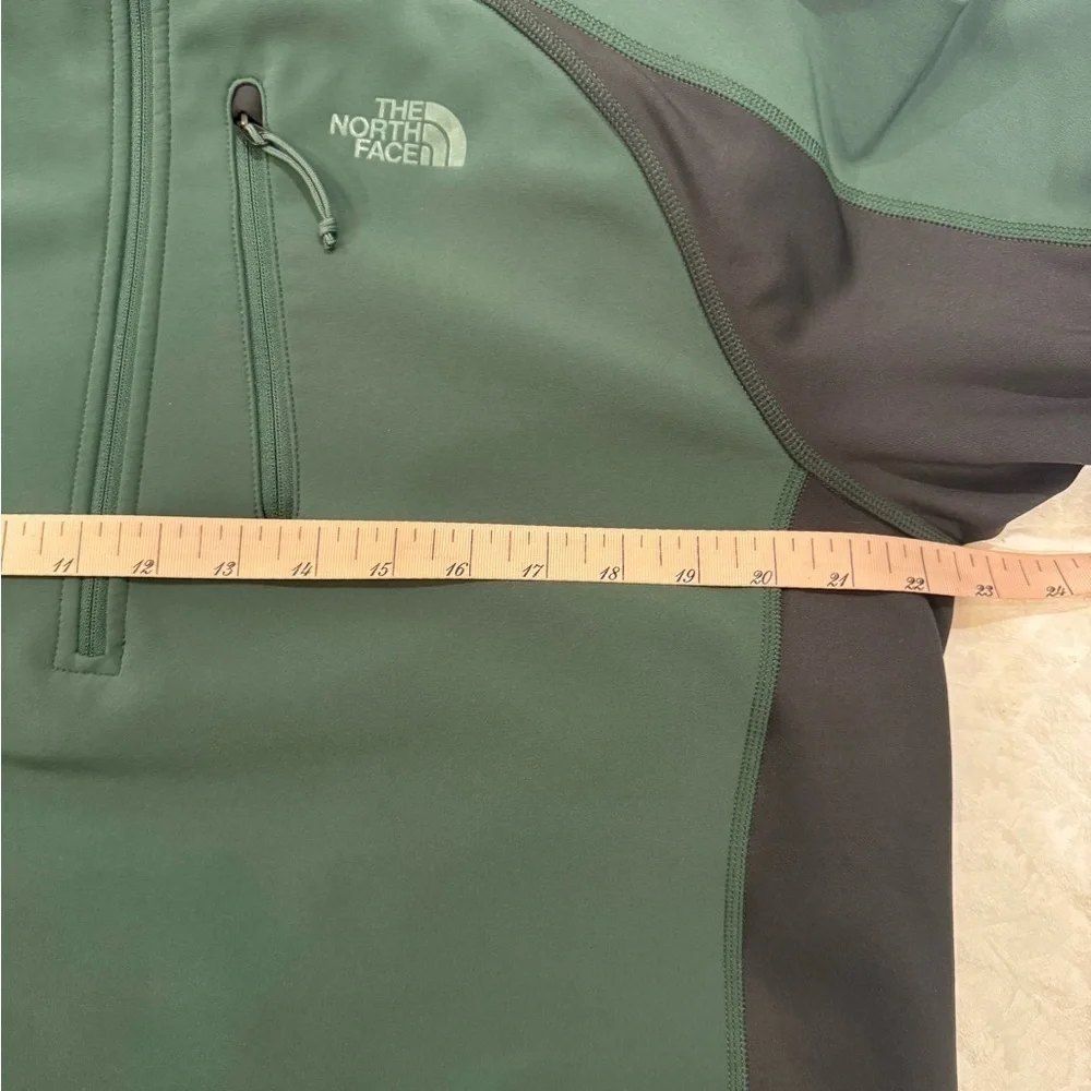 THE NORTH FACE flasher Mens L Pullover 1/4 ZIP SOFT SHELL green